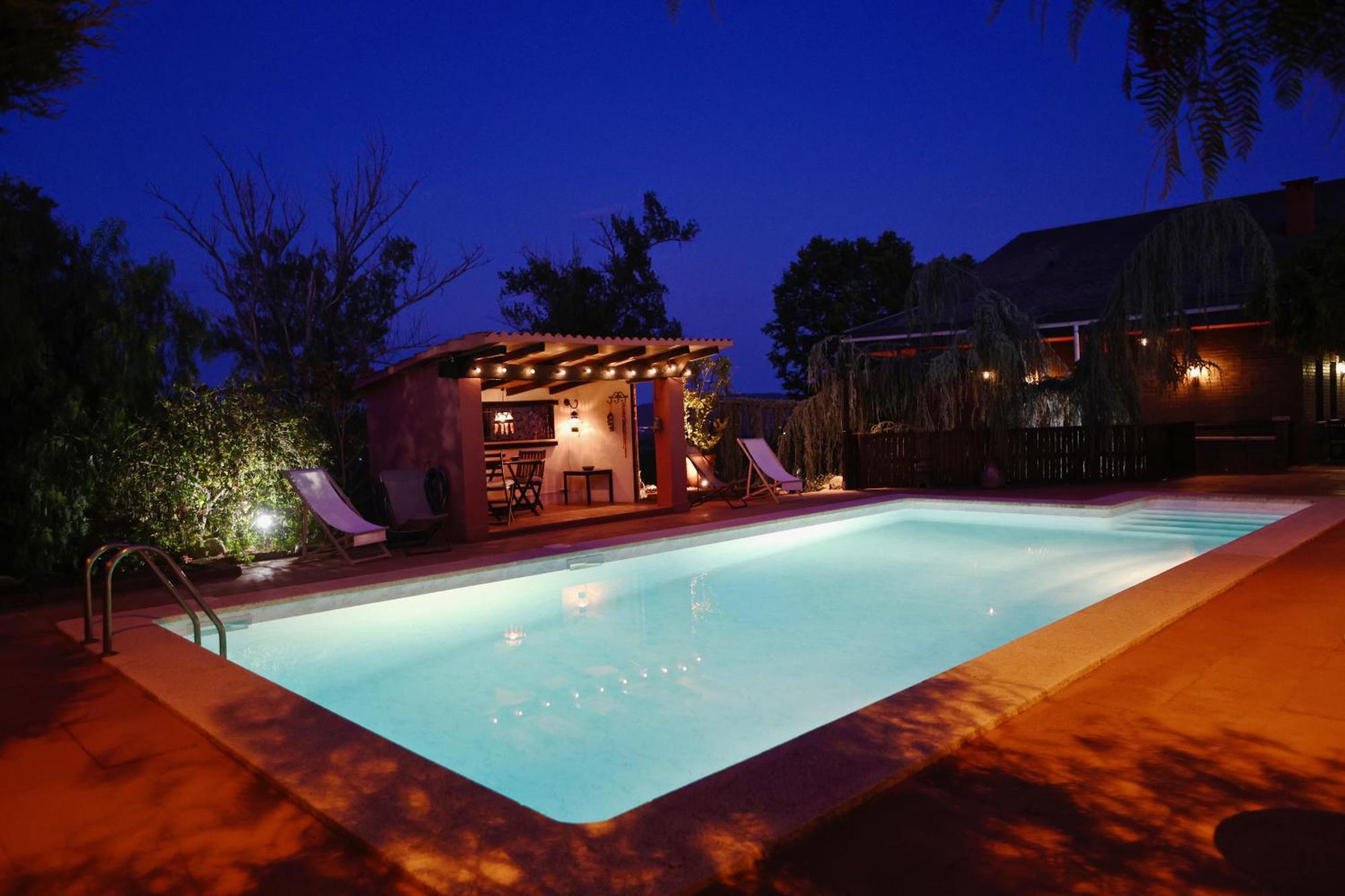 El Cedre Blau Vivienda Con Piscina En Granollers Villa Exteriör bild