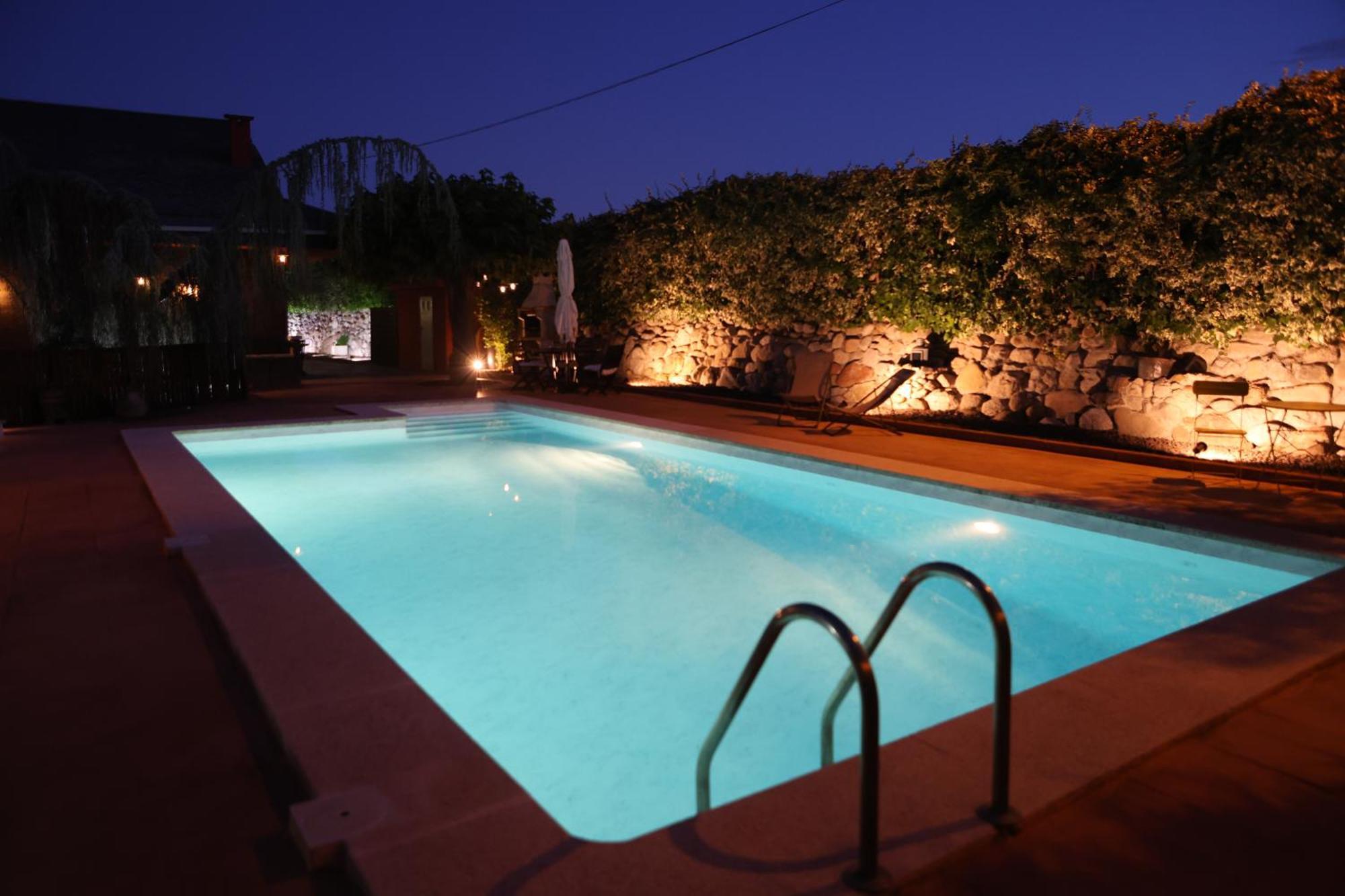 El Cedre Blau Vivienda Con Piscina En Granollers Villa Exteriör bild
