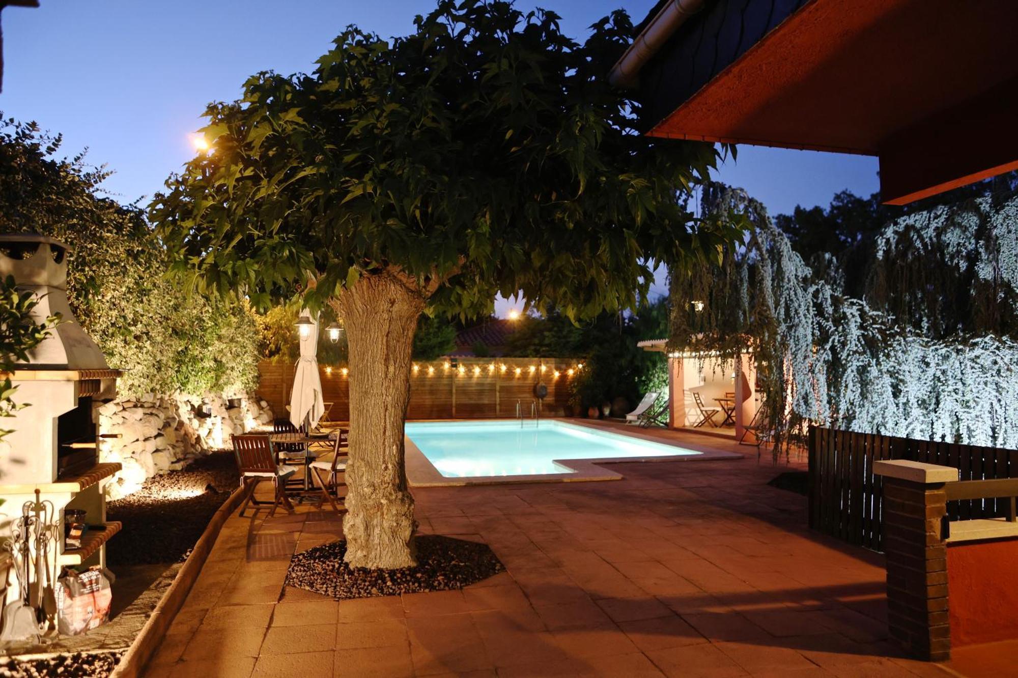 El Cedre Blau Vivienda Con Piscina En Granollers Villa Exteriör bild
