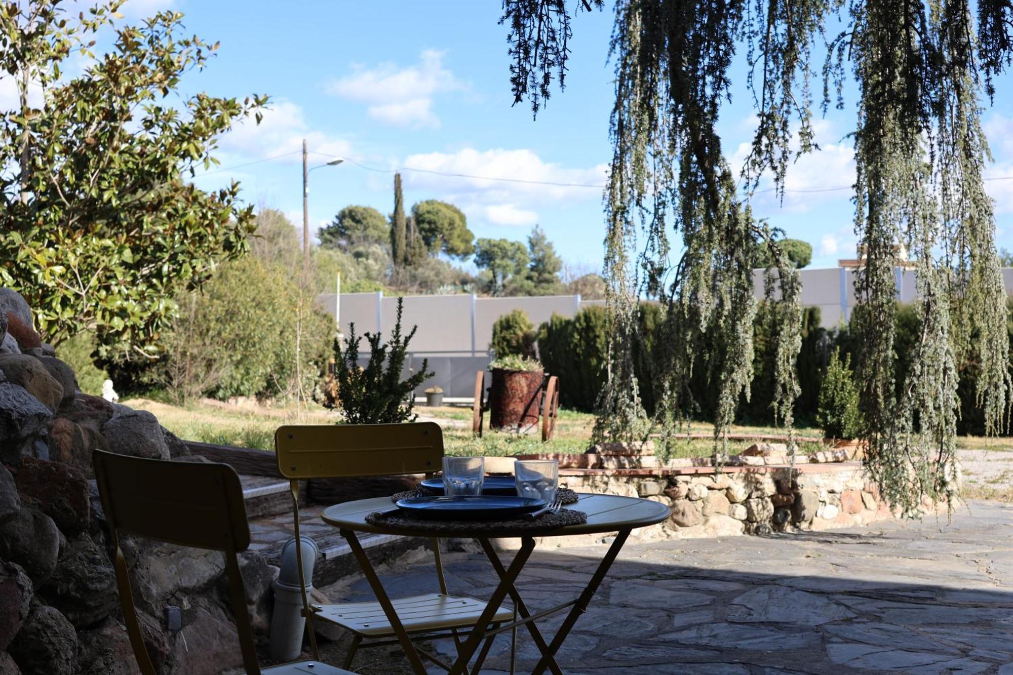El Cedre Blau Vivienda Con Piscina En Granollers Villa Exteriör bild