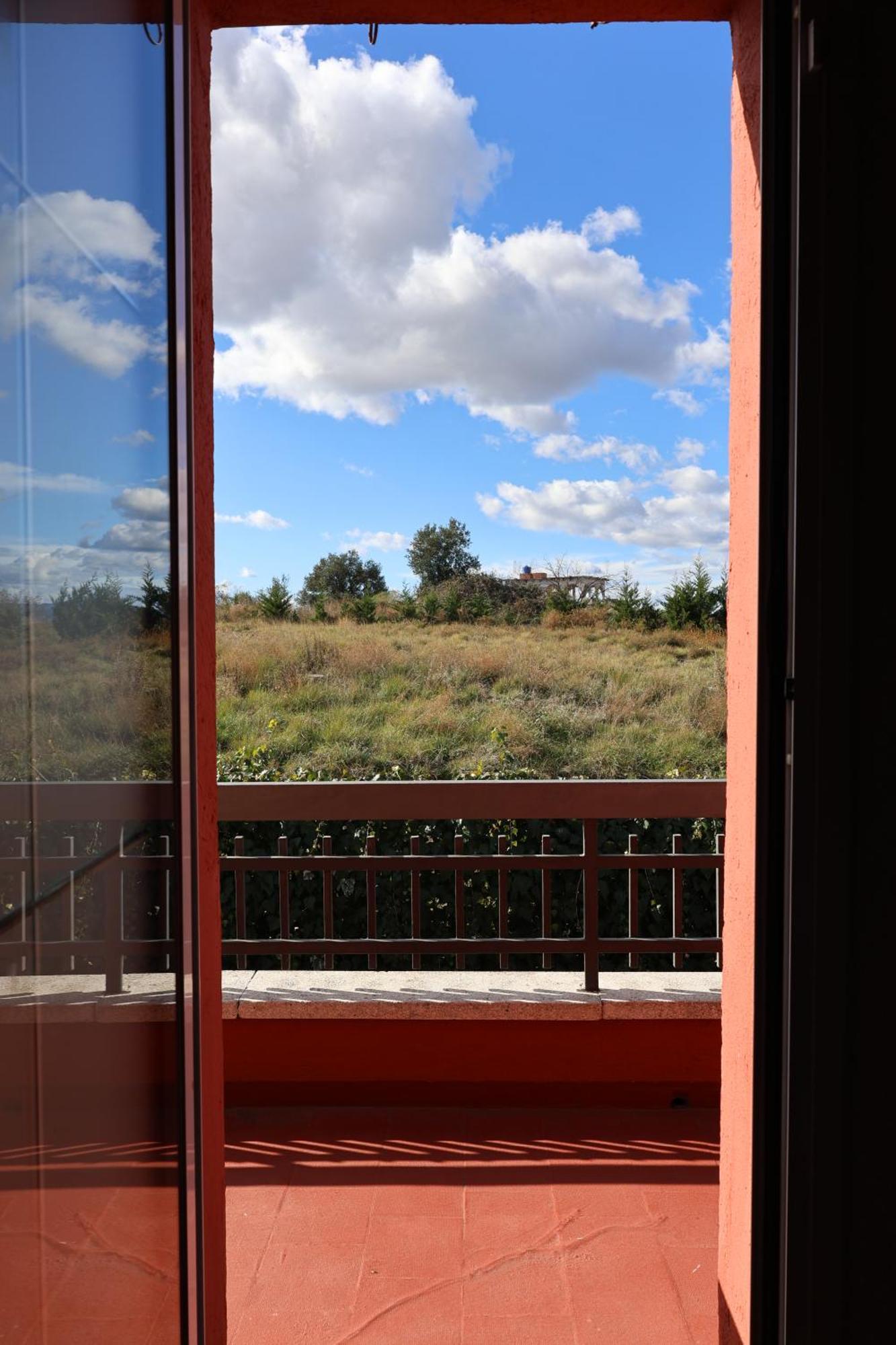 El Cedre Blau Vivienda Con Piscina En Granollers Villa Exteriör bild