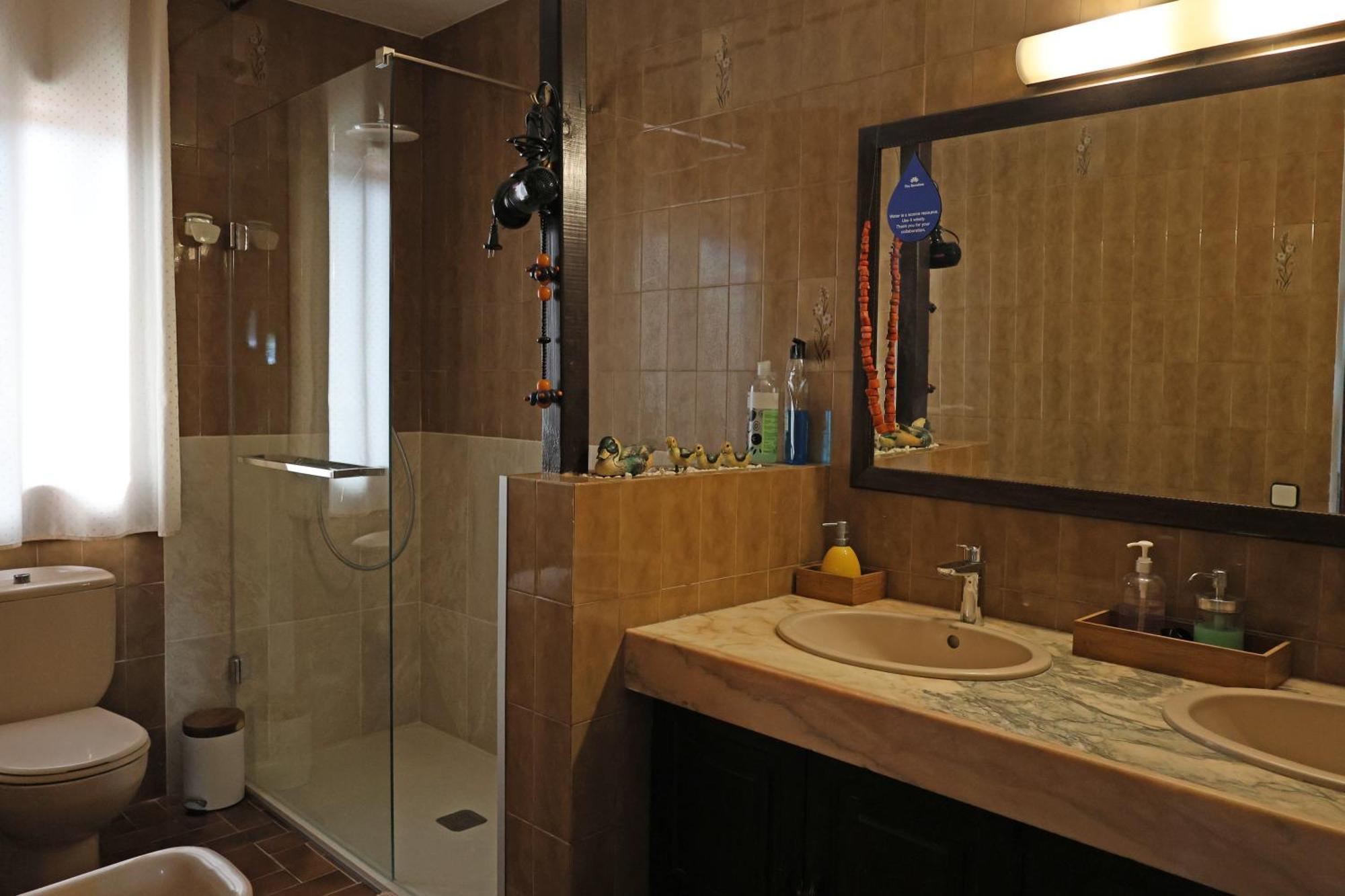 El Cedre Blau Vivienda Con Piscina En Granollers Villa Exteriör bild